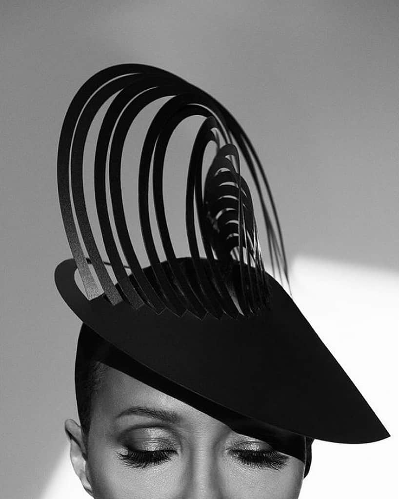 スリーアズフォーのインスタグラム：「Grateful for featuring Vesica Pisces Head piece on the one and only : @the_real_iman for @bazaaruk photographer @paolakudacki stylist @jasonrembert hair @oscarjameshair makeup @killahcamz #iman #threeasfour #vesicapiscis #headpiece #bazzaruk #bazzar #bazzarmagazine」