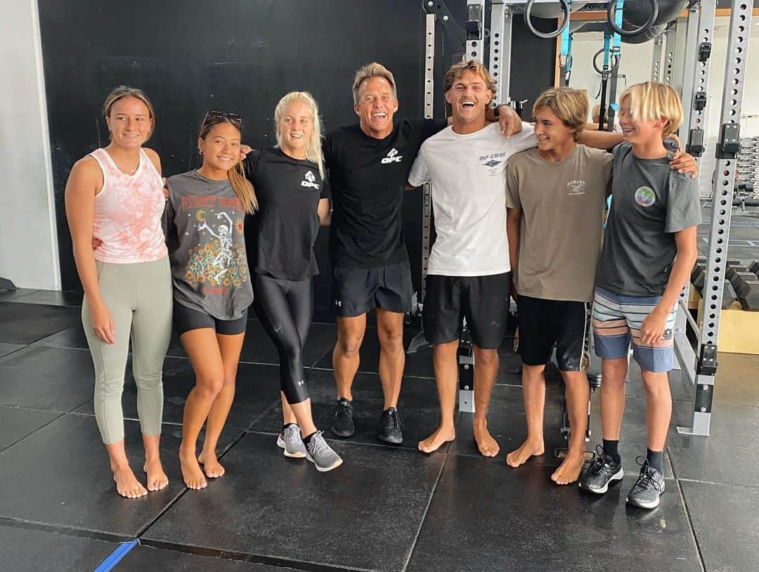 Lilliana Bowreyさんのインスタグラム写真 - (Lilliana BowreyInstagram)「super grateful to have such an amazing support group. Yesterday’s testing with some of the best athletes and surfers I know. Thank you @surfingaushpc @surfingaus !!」1月8日 8時39分 - lillianabowrey