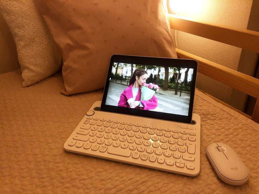 浦まゆさんのインスタグラム写真 - (浦まゆInstagram)「💐 #ipadair4 #k480 #logitechpebble #logicool」1月8日 18時12分 - uramayu0908