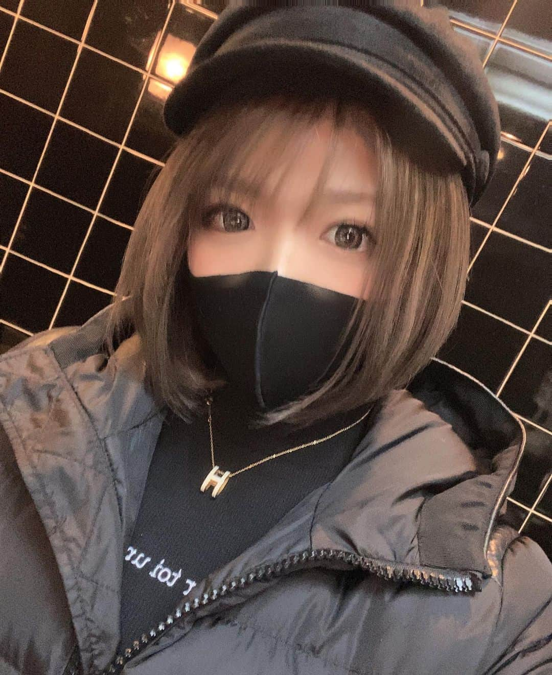 ちゃんのあさんのインスタグラム写真 - (ちゃんのあInstagram)「ショートボブヘアにしました🥺 2021年もよろしくお願いします♡  #六本木 #すすきの #錦 #大阪 #中洲 #福岡 #新宿 #ミナミ #仙台 #キャバクラ #シングルマザー #星崎希愛 #シティーグループ #プレミア #キャバ嬢 #シャンパン #お酒 #ナイツネット #巨乳　#コロナ対策 #ポケパラ #ドレス　#ナイツ総選挙 #ショートヘア　#ボブスタイル」1月8日 18時30分 - noa.723_noble