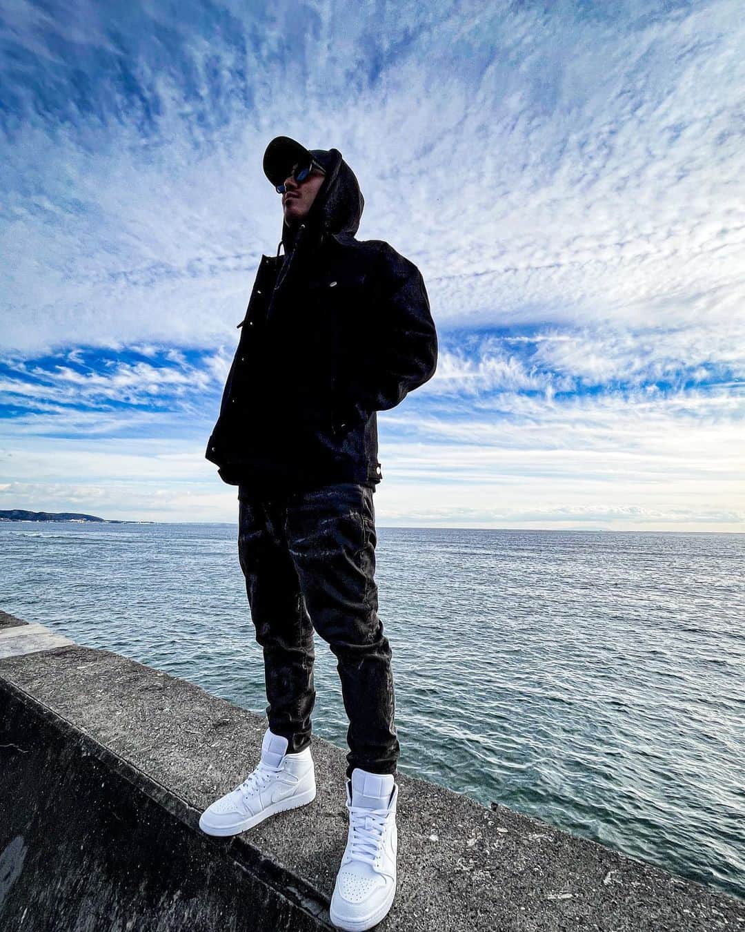 金尾玲生のインスタグラム：「...  明日やるは馬鹿野郎  奴も頑張ってるから頑張らなきゃな。  さーやるぞ。」