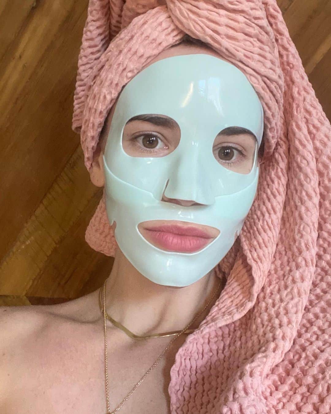 クリスタ・B・アレンのインスタグラム：「did you have a stressful day, or did you have a stressful 5 minutes and then think about it for the entire day?」