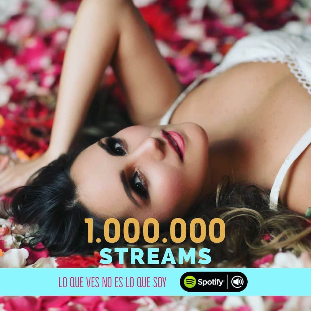 ドゥルセ・マリアさんのインスタグラム写真 - (ドゥルセ・マリアInstagram)「Gracias Guerreros ya son un millón reproducciones de #loquevesnoesloquesoy en @spotifylatam ❤️🙏🏻🙌🏼 que alegria que les esté gustando una canción tan personal , tan mía... y me siento feliz de que por fin ahora es de ustedes 🙌🏼💫」1月8日 11時34分 - dulcemaria