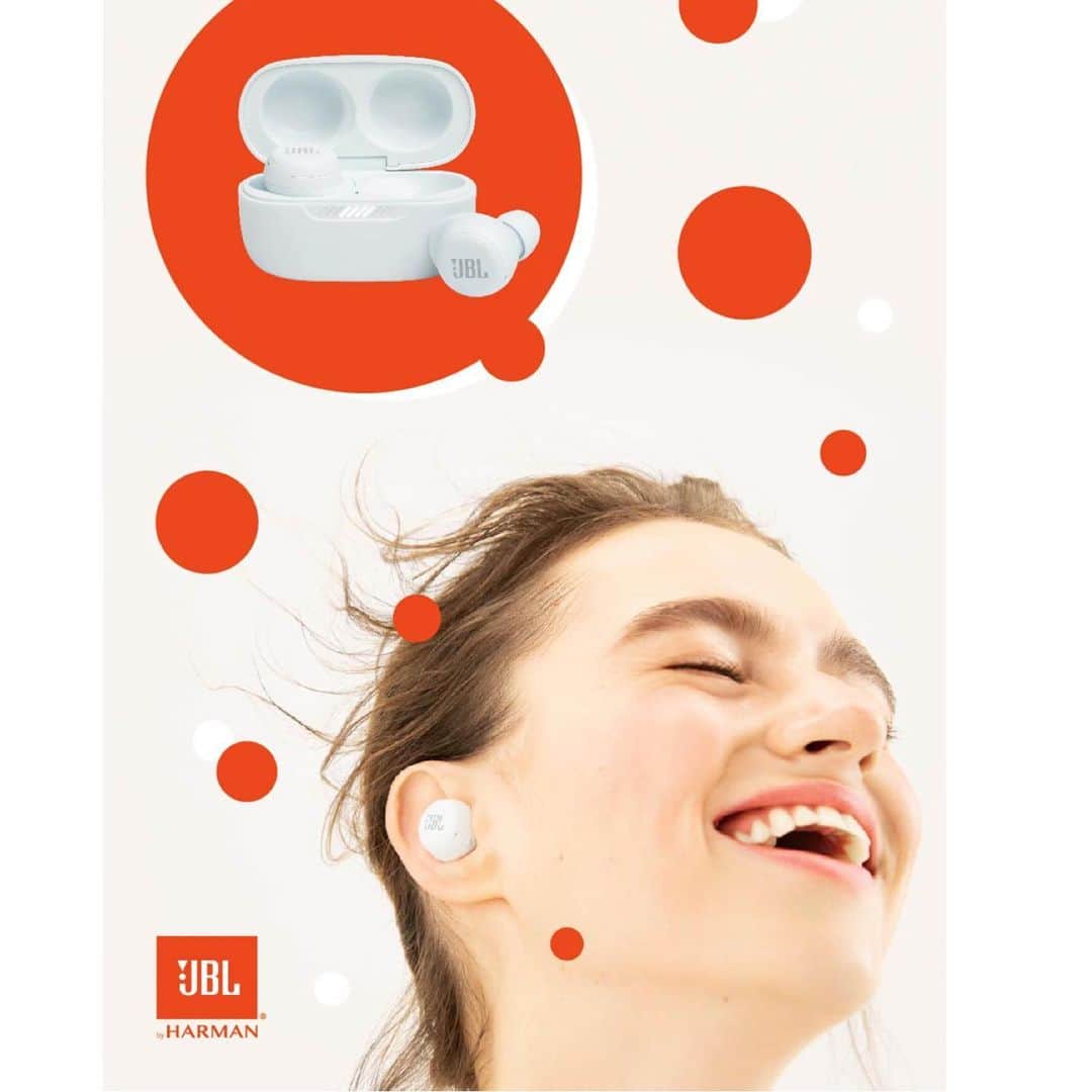 永瀬沙世のインスタグラム：「My works JBL  @jbl_japan   Art Director :瀧上ちひろさん/BBDO JAPAN    #JBL #JBLJAPAN #jblclubpro #jbllivefreenc #世界最大級のオーディオメーカー」