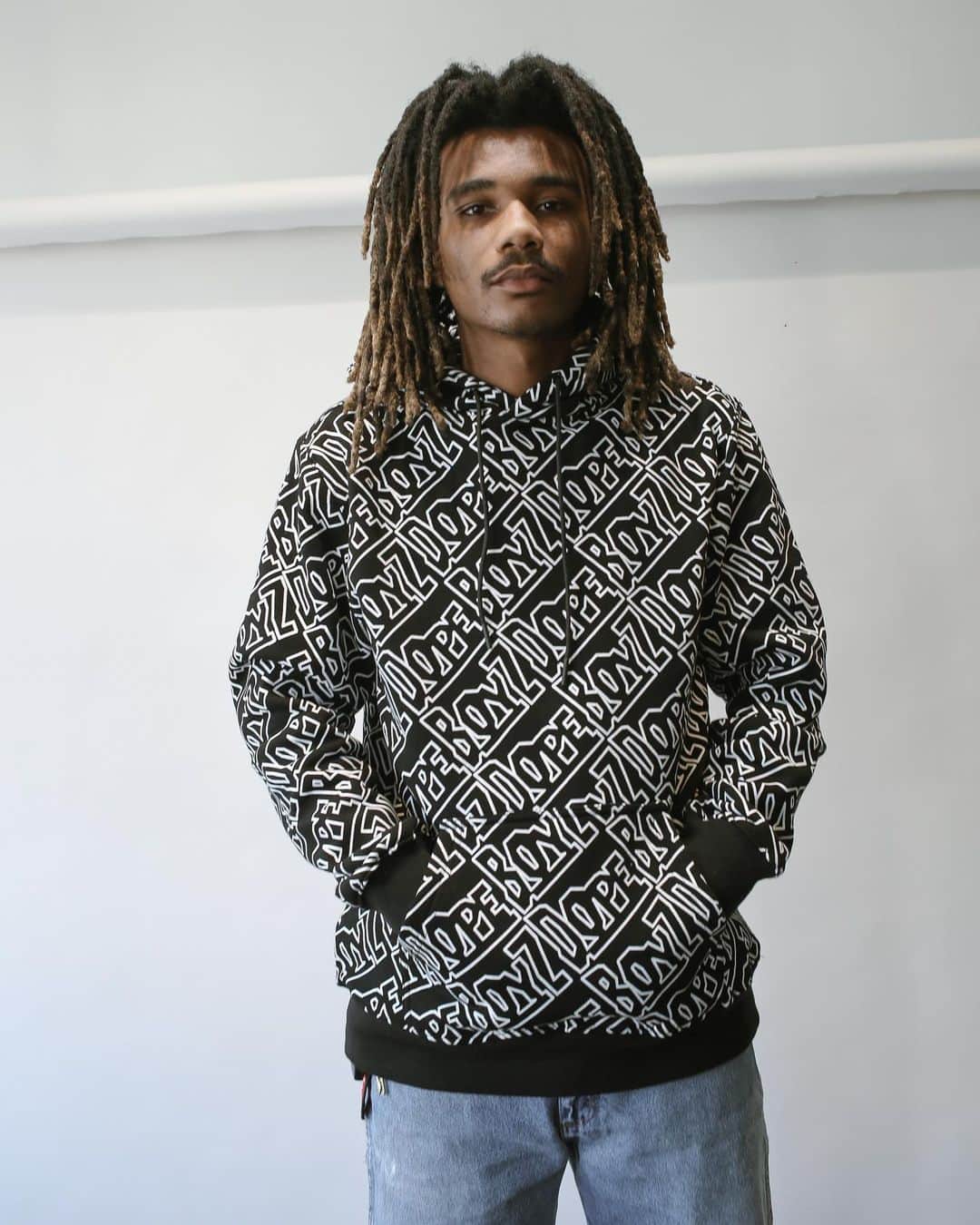 DOPEのインスタグラム：「Dope Boyz B/W Hoodie 💯」