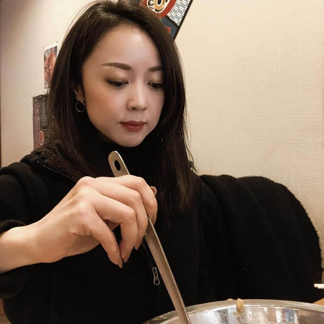 瑛蓮さんのインスタグラム写真 - (瑛蓮Instagram)「愛してやまない酸菜鱼を食べて、ぬくまる。  #酸菜鱼」1月8日 14時02分 - elen_official_422