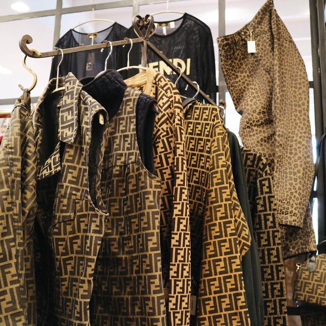 Vintage Brand Boutique AMOREのインスタグラム
