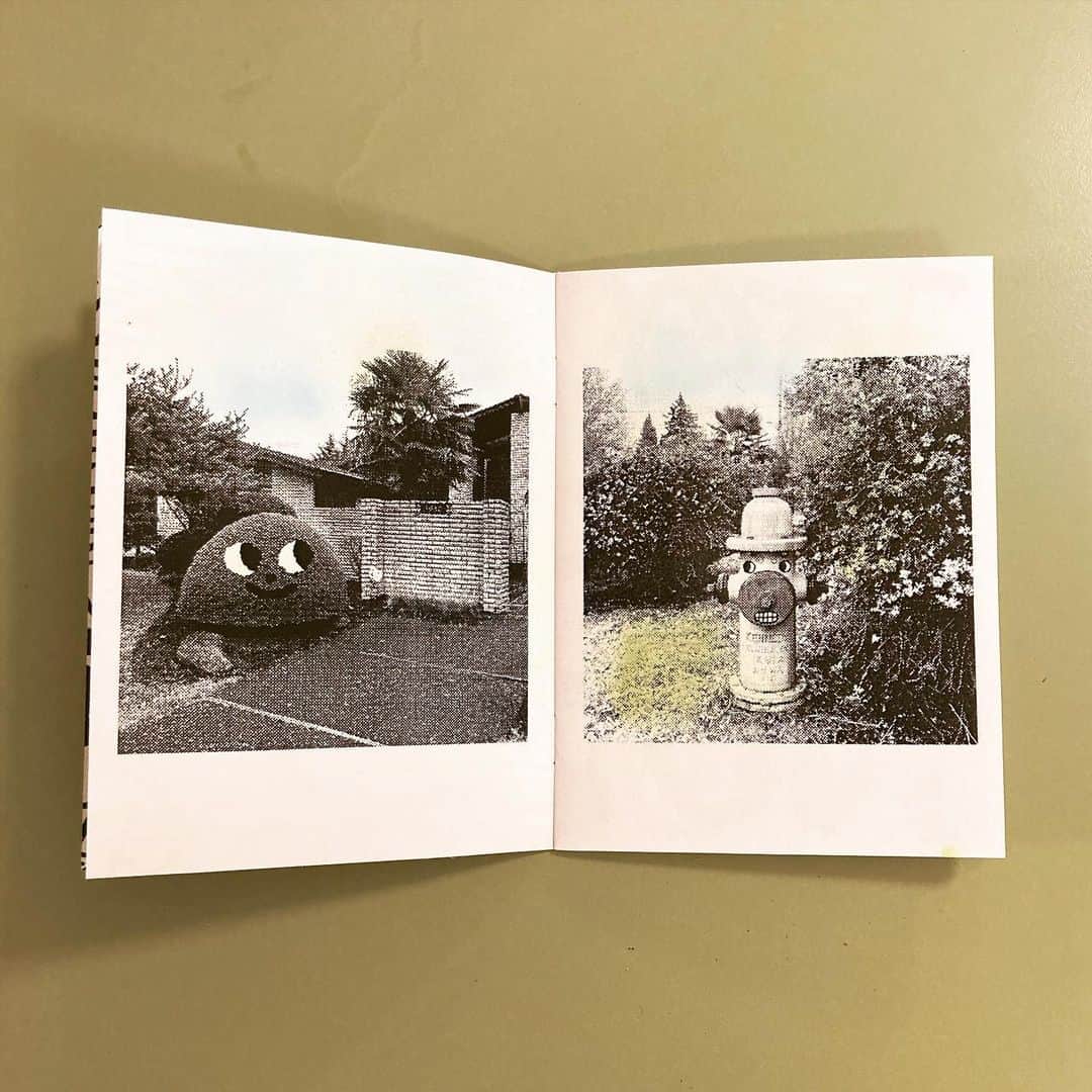 Jason G. Sturgillさんのインスタグラム写真 - (Jason G. SturgillInstagram)「My good friend @straggletooth made me a zine of my work, he added some fun airbrush too! it was such a good surprise! Here’s some spreads from it.」1月8日 15時33分 - jgspdx