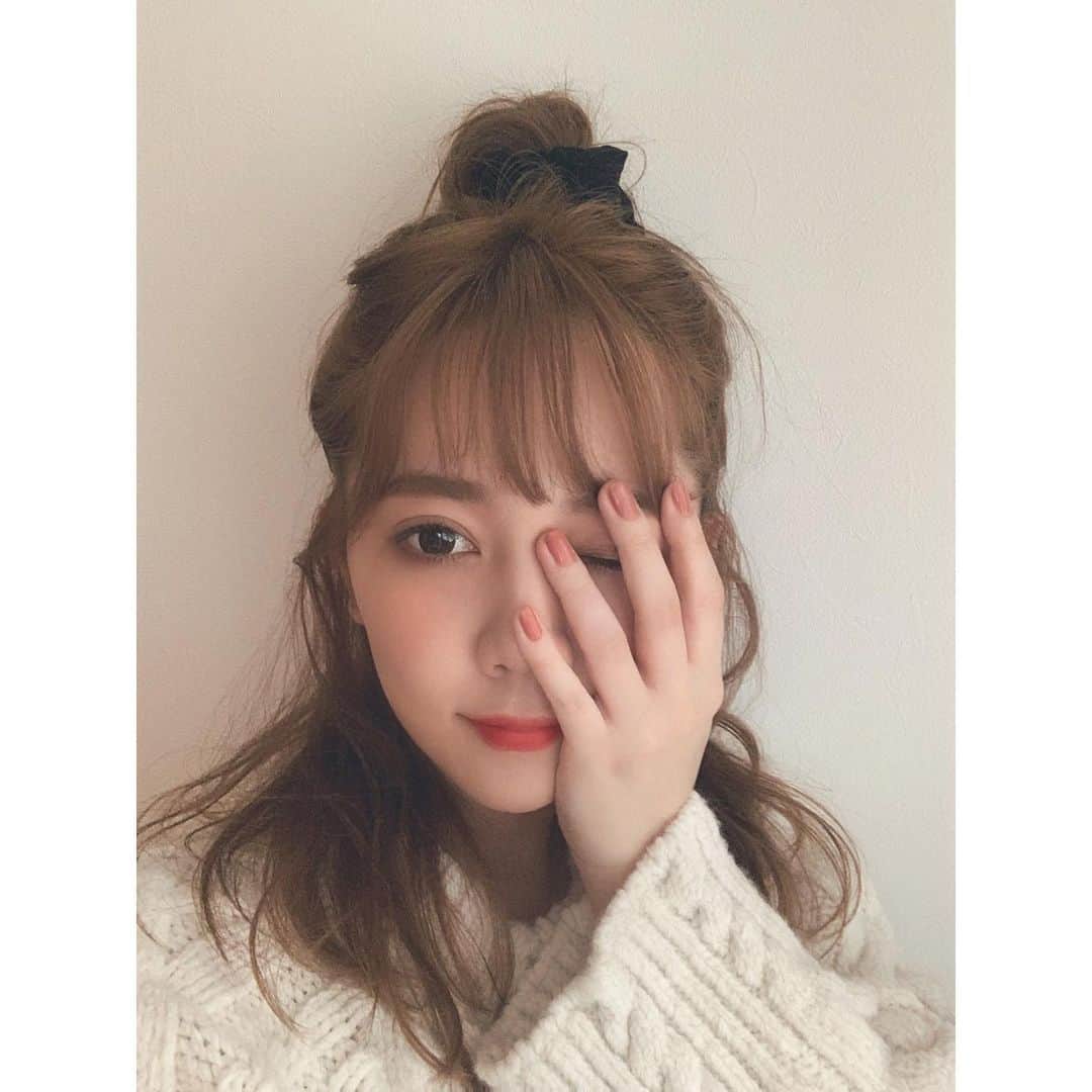 MACOのインスタグラム：「しごおわ…☃️ 今日のメイクほんますこ^ ^  昼過ぎにお仕事おわると 一日得した気分になるよねー😙  #朝4時起きは空回る  #makeup #make」