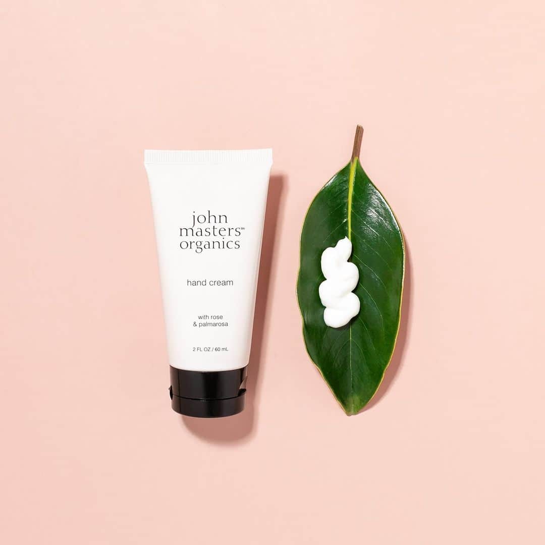 John Masters Organicsのインスタグラム：「Introducing our NEW Hand Cream with Rose & Palmarosa. 🌹⁠ ⁠ The restorative properties of damascan rose and sunflower seed oil soothe and soften while geranium tones the skin and provides a refreshing scent. ⁠ Absorbs into skin easily for a grease-free feel.」