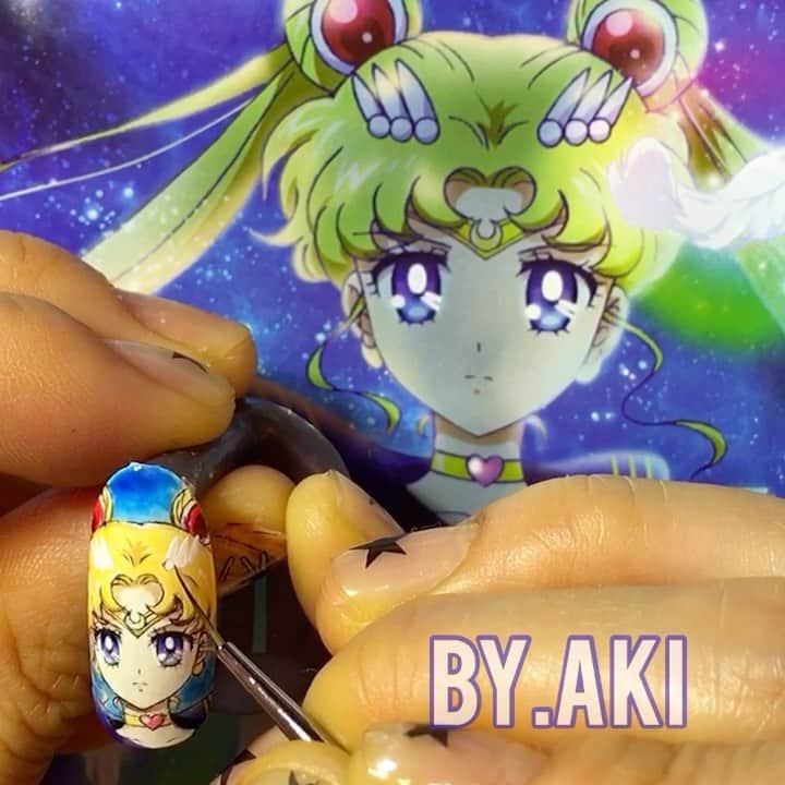 のインスタグラム：「劇場版『美少女戦士セーラームーンEternal』🌙  ・ 30周年✨ セーラームーン🌙久々のウサギさん💗 ・ ・ 使用商材💅 【by.aki】シリーズ プロフィールURLから直接飛べますっ🕊 ・ ・  #セーラームーン  #セーラームーンネイル #usagi  #sailormoon   @by.aki#anime#manga#NAIL#ジェルネイル#ネイル#福岡#福岡市#全てジェルネイル#手描きネイル#all.gel#痛ネイル#ネイリスト#aki#認定講師#キャラネイル#네일#gel甲#美甲#爪甲」