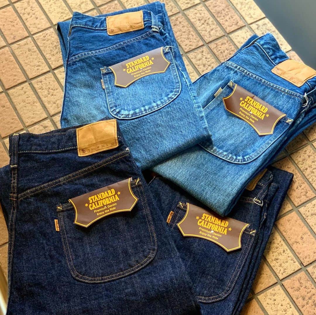 のインスタグラム：「岡山産の14ozオリジナルデニム。 最高の色落ちが期待できます！  #standardcalifornia  #スタンダードカリフォルニア #denim #デニム #denimpants #デニムパンツ #onewash #vintagewash #madeinjapan #internationalshipping  #overseasshipping」