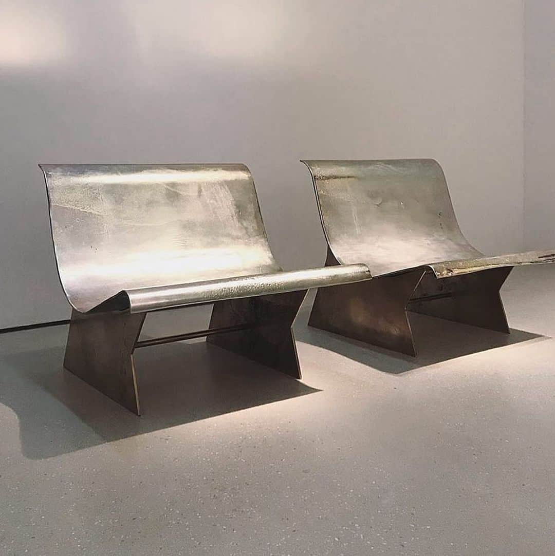 JanessaLeoneのインスタグラム：「Seating via @vdecotiis⁠  #janessaleone」