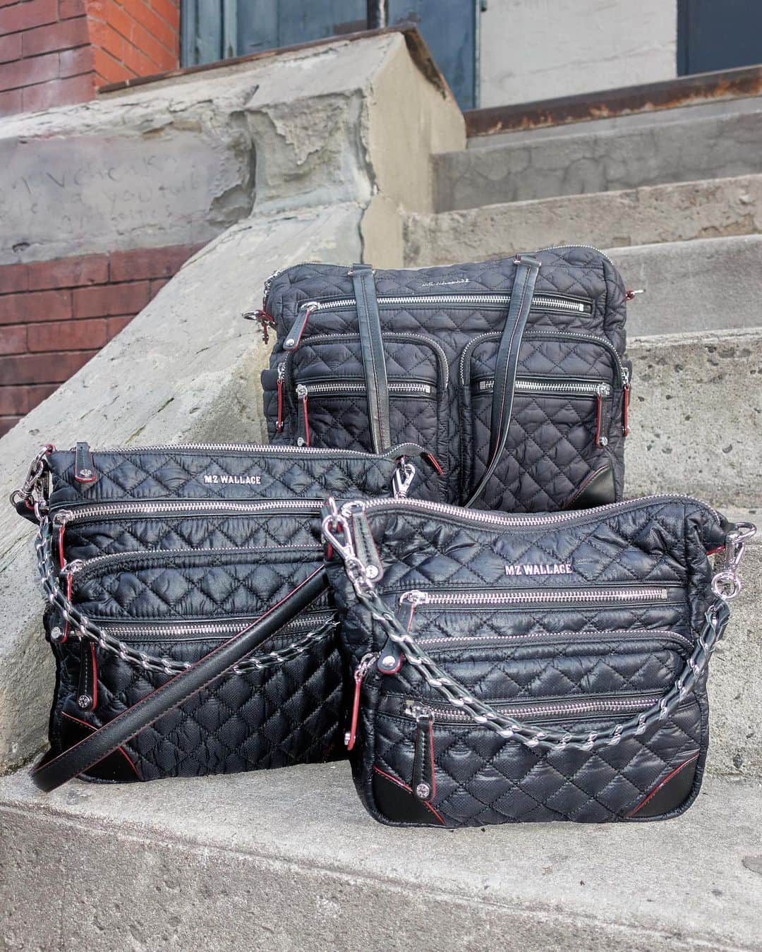 MZウォレスのインスタグラム：「Meet the Crosby family — expertly crafted in the highest-quality materials, like luxe leather from Italy, our resilient, lightweight nylon, and three switchable straps so you can customize your look. Head to the link in our bio to shop the full Crosby Collection.」