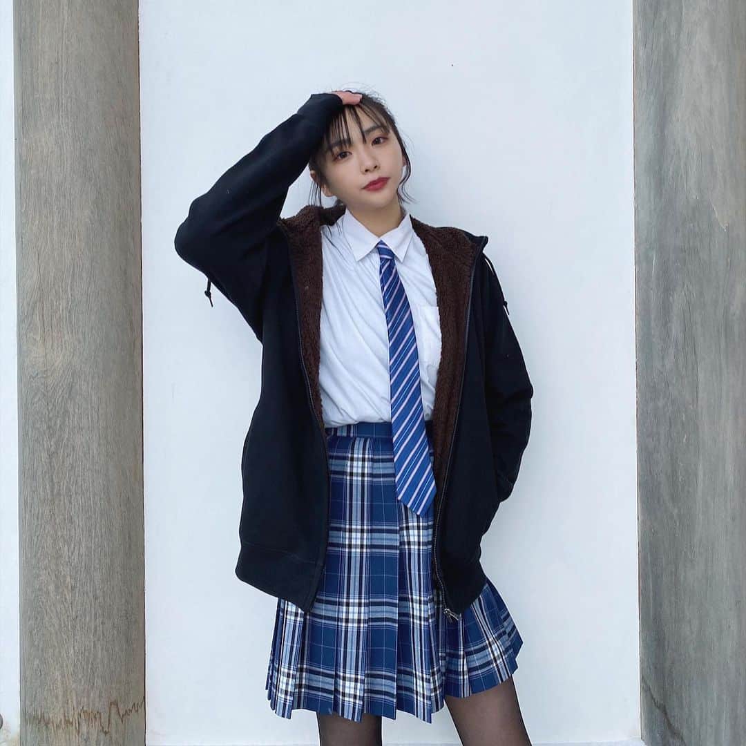 麻生果恩のインスタグラム：「制服」