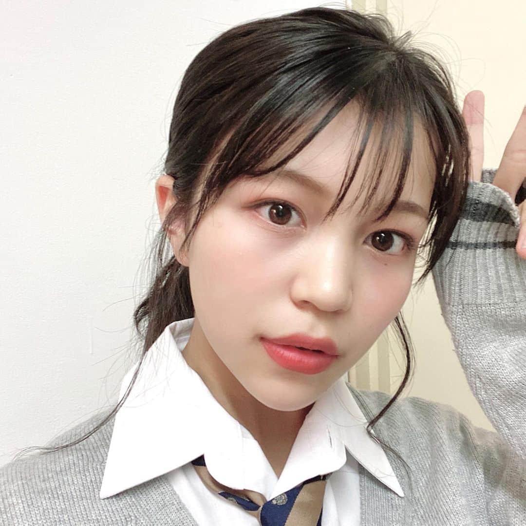 北川花音のインスタグラム：「﻿ 学校始まったよ〜🎒﻿ みんなはもう始まったのかな？﻿ ﻿ TikTokアップしました！﻿﻿ ﻿ #制服  #北川花音  #ニコラ  #nicola」