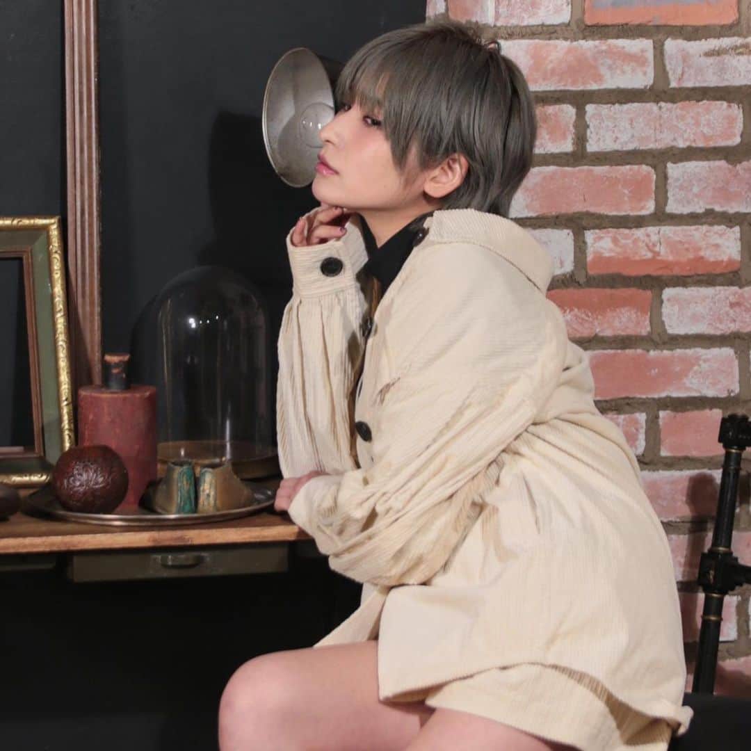 有馬綾香さんのインスタグラム写真 - (有馬綾香Instagram)「染まりすぎたと思ったけど 意外と髪色気に入ってます😇」1月8日 21時04分 - ayakaarima