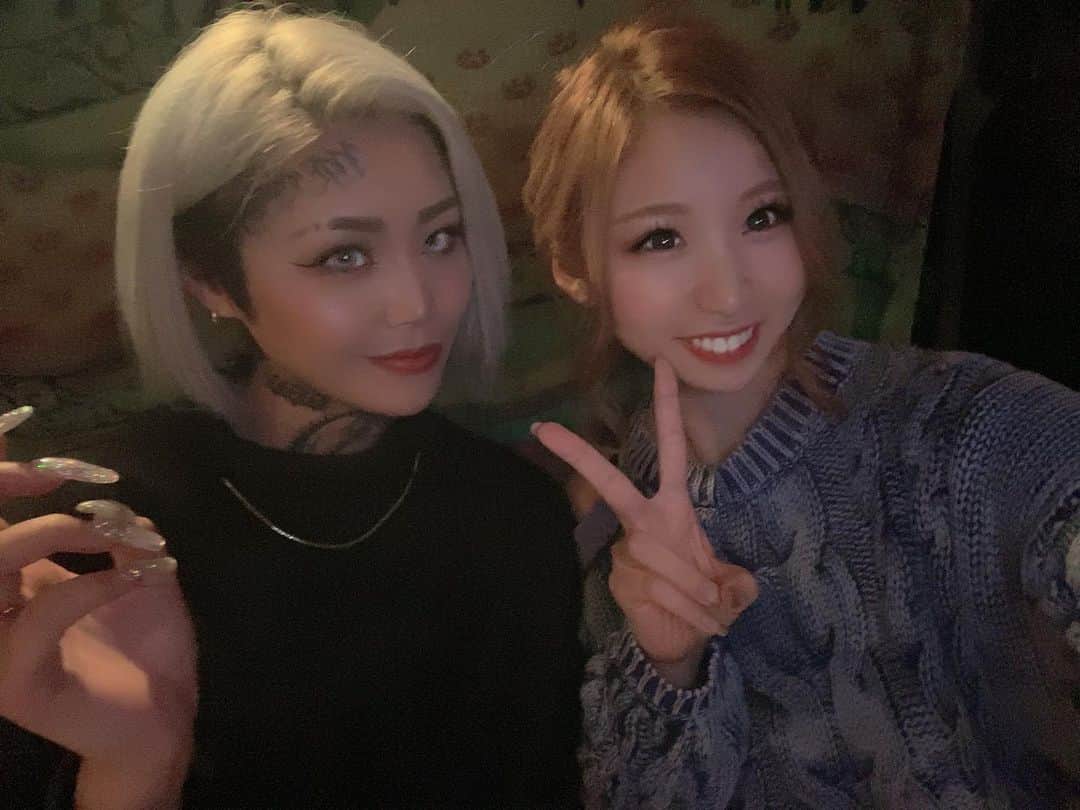 のインスタグラム：「中学からのお友達編💁‍♀️💓」