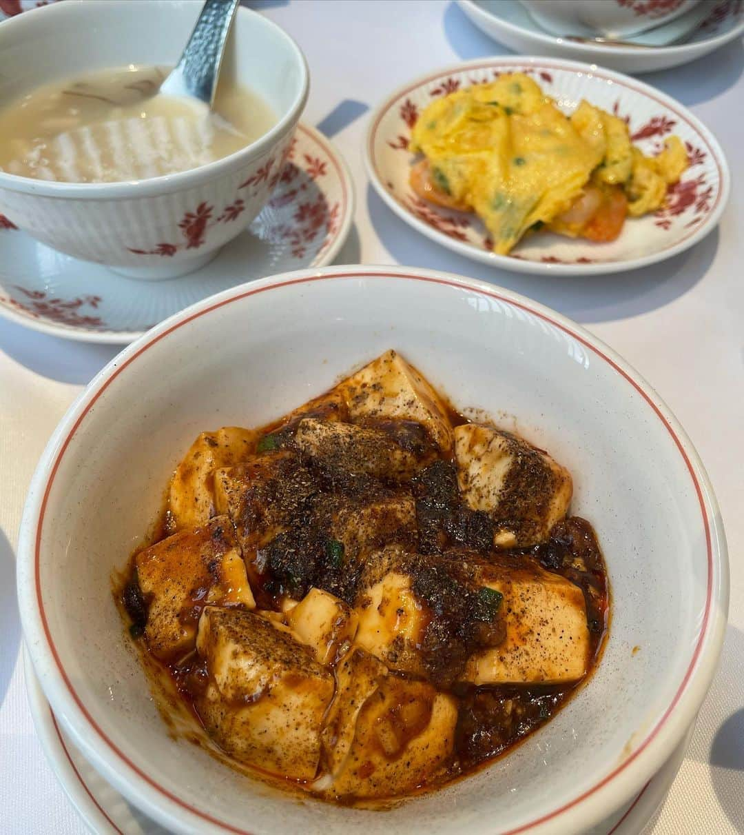 早川真生さんのインスタグラム写真 - (早川真生Instagram)「ちょっと前の大人の贅沢ランチ🍴﻿ さいこうだった〜〜﻿ ﻿ 緊急事態宣言でしばらく外食はできないのかな🥲﻿ ﻿ ﻿ #lunchtime #lunchdate #instagood #instaphoto #instalike #lunchflow #lunchbox #lunch ﻿ ﻿ ﻿ ﻿」1月8日 21時14分 - hayakawa_mai