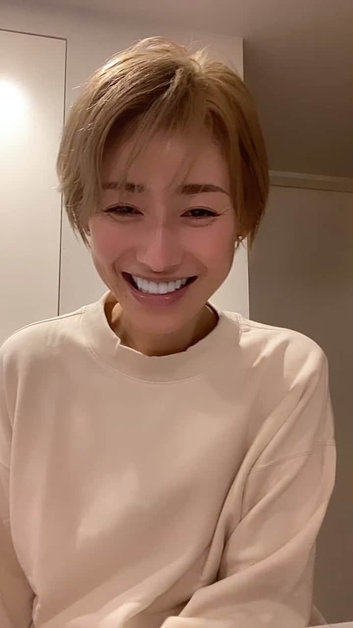 &mのインスタグラム：「昨日のIGTVの詳細も話してるよ✨ @official_andm から沢山応募してくださいね‼︎ 応援しています🥺」