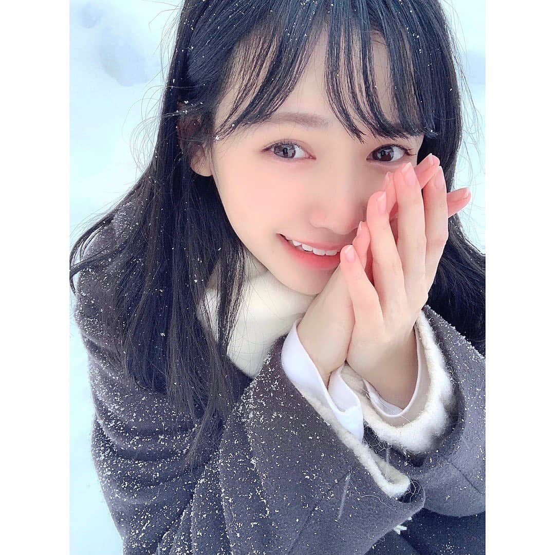 運上弘菜さんのインスタグラム写真 - (運上弘菜Instagram)「. 一瞬で頭に雪が積もります. . . #北海道 #マイナス10度 #凍えてます」1月8日 21時52分 - nappi_0809