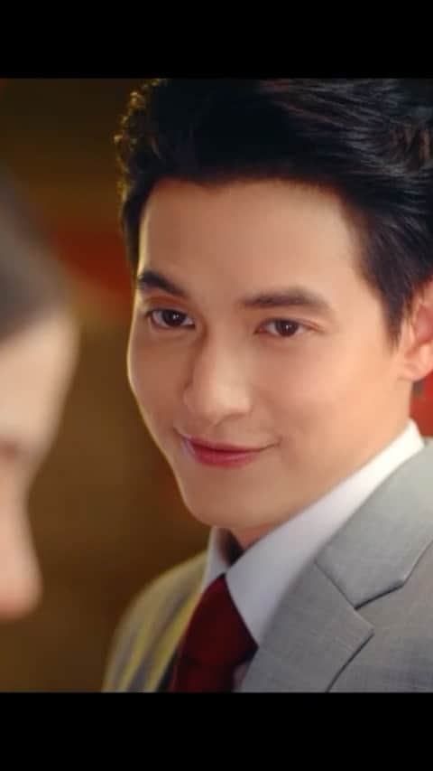 Jirayu Tangsrisukのインスタグラム：「#NescafeBlendAndBrew #เนสกาแฟอภิมหาโชคทองรถบ้าน #หอมแล้วยังให้โชค」
