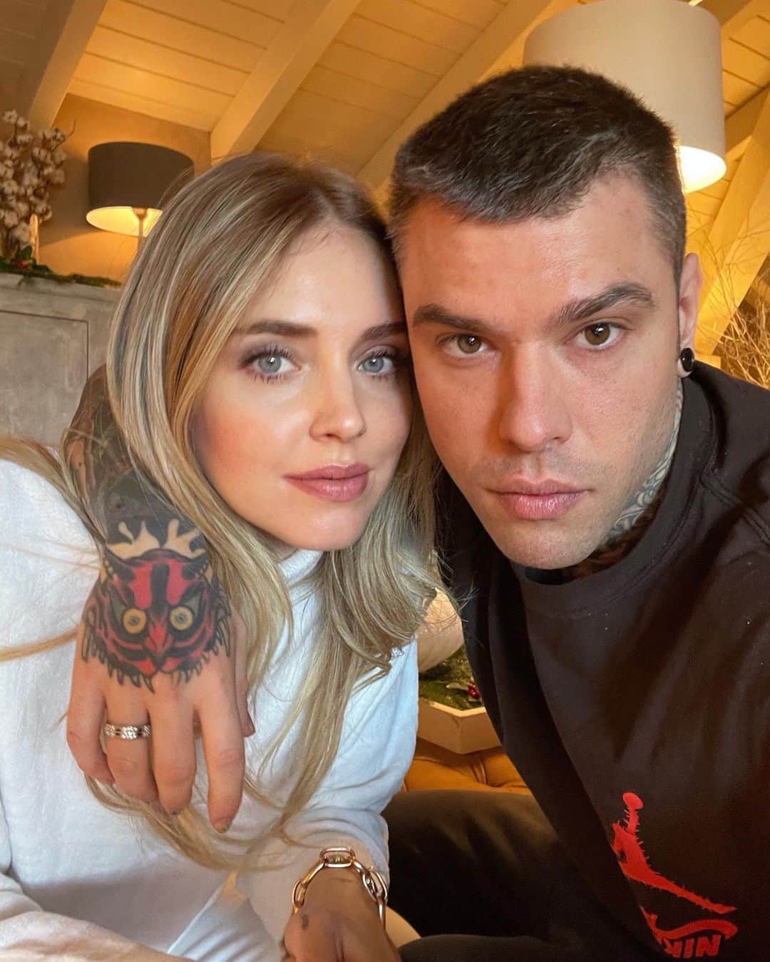 フェデスのインスタグラム：「La bella e la bestia 💖」