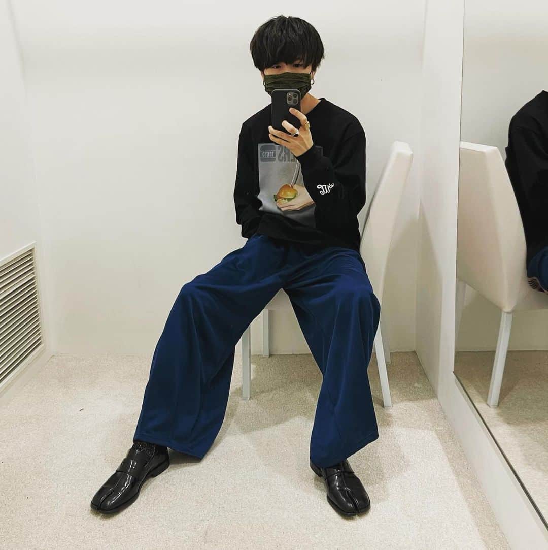 川谷絵音さんのインスタグラム写真 - (川谷絵音Instagram)「取材。」1月8日 23時18分 - indigolaend