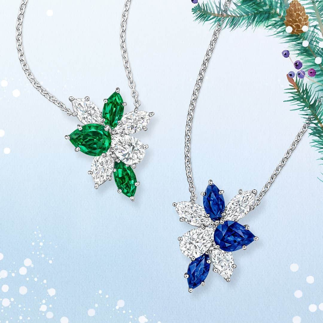 ハリー・ウィンストンさんのインスタグラム写真 - (ハリー・ウィンストンInstagram)「Sparkling #diamond, sapphire and emerald  clusters recall winter’s enchanting plays of light. #WinstonInBloom #HarryWinston Tap the link in bio to discover the exquisite Winston Cluster Collection.」1月8日 23時12分 - harrywinston