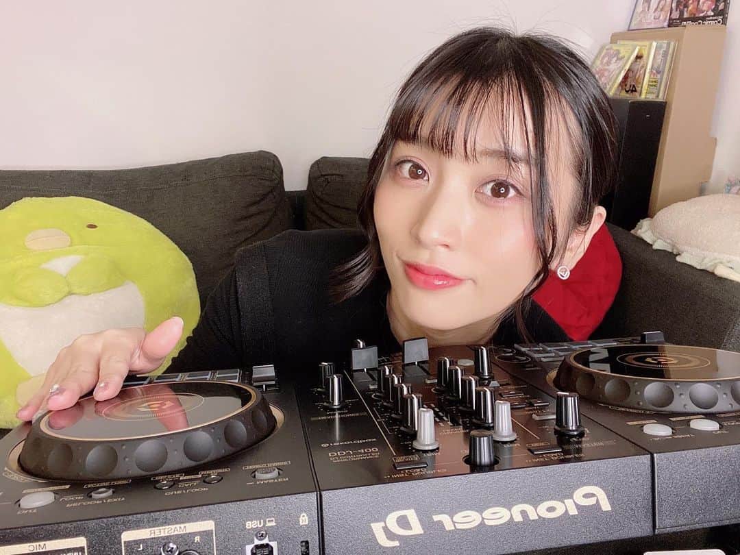 根岸愛のインスタグラム：「💿💕💿 DJコントローラー GETだぜ🥰 ちぇけちぇけ #DJ #D4DJ #DDJ #DDJ400 #DDJ400N」
