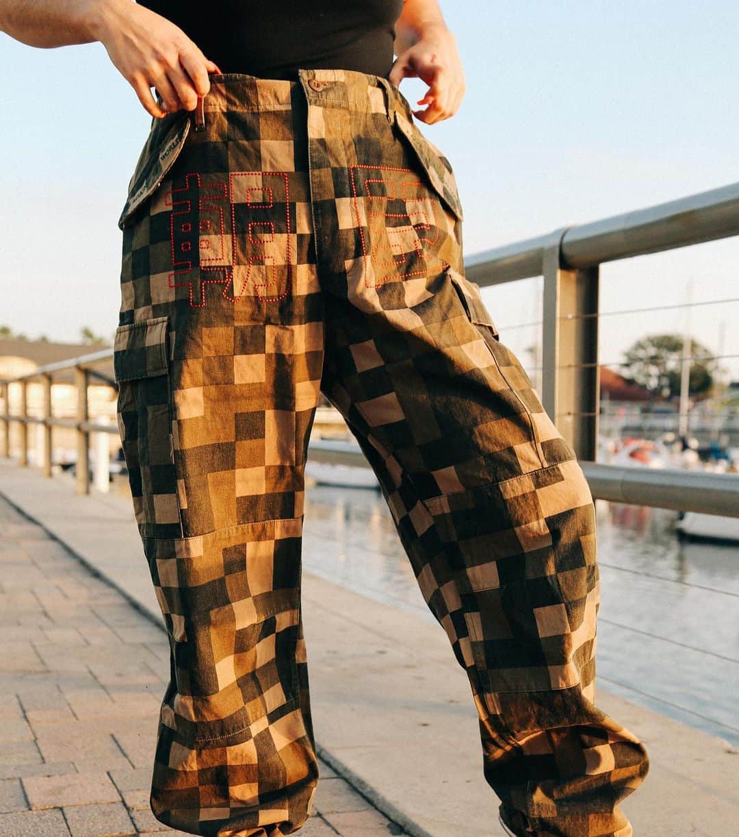 DOPEのインスタグラム：「Ason Cargo Pants 👀」