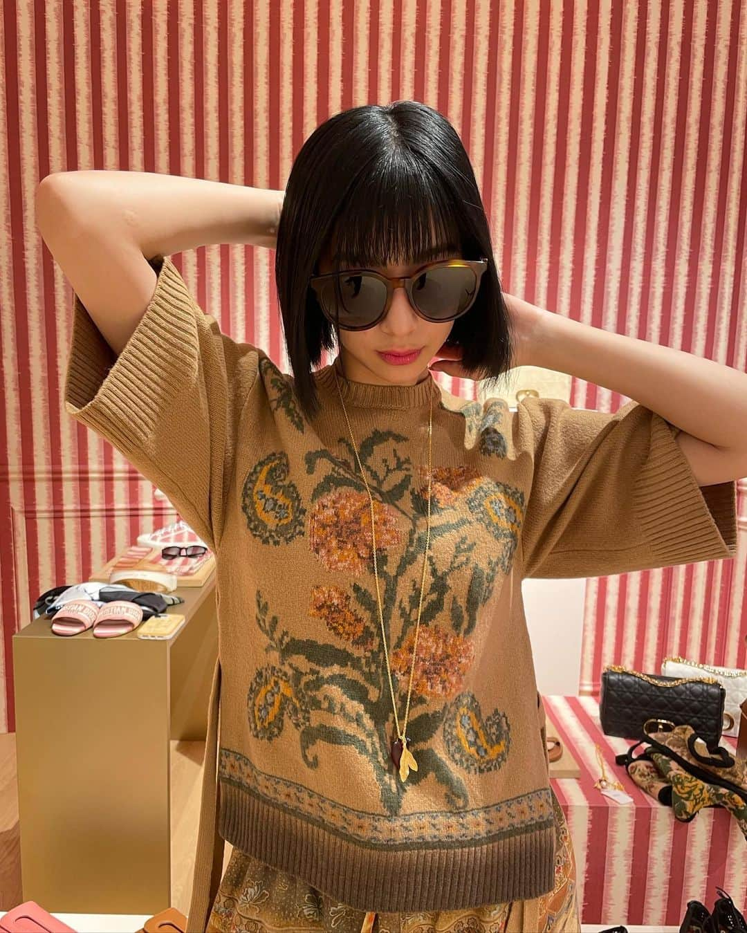 小山ティナさんのインスタグラム写真 - (小山ティナInstagram)「#Dior #DiorCaro @dior」1月8日 23時44分 - k_tina224