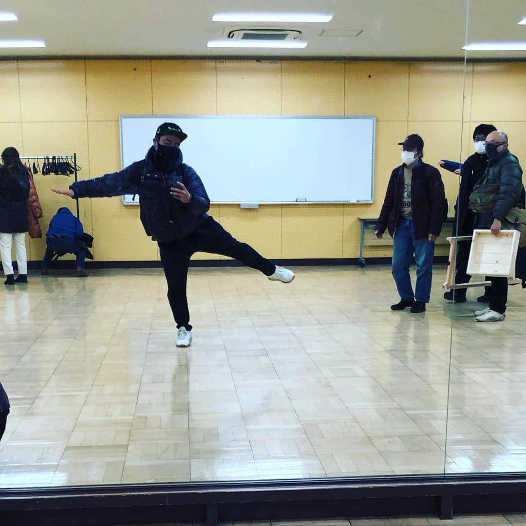 与座よしあきのインスタグラム：「今日一日めちゃくちゃ疲れたよーーい！」