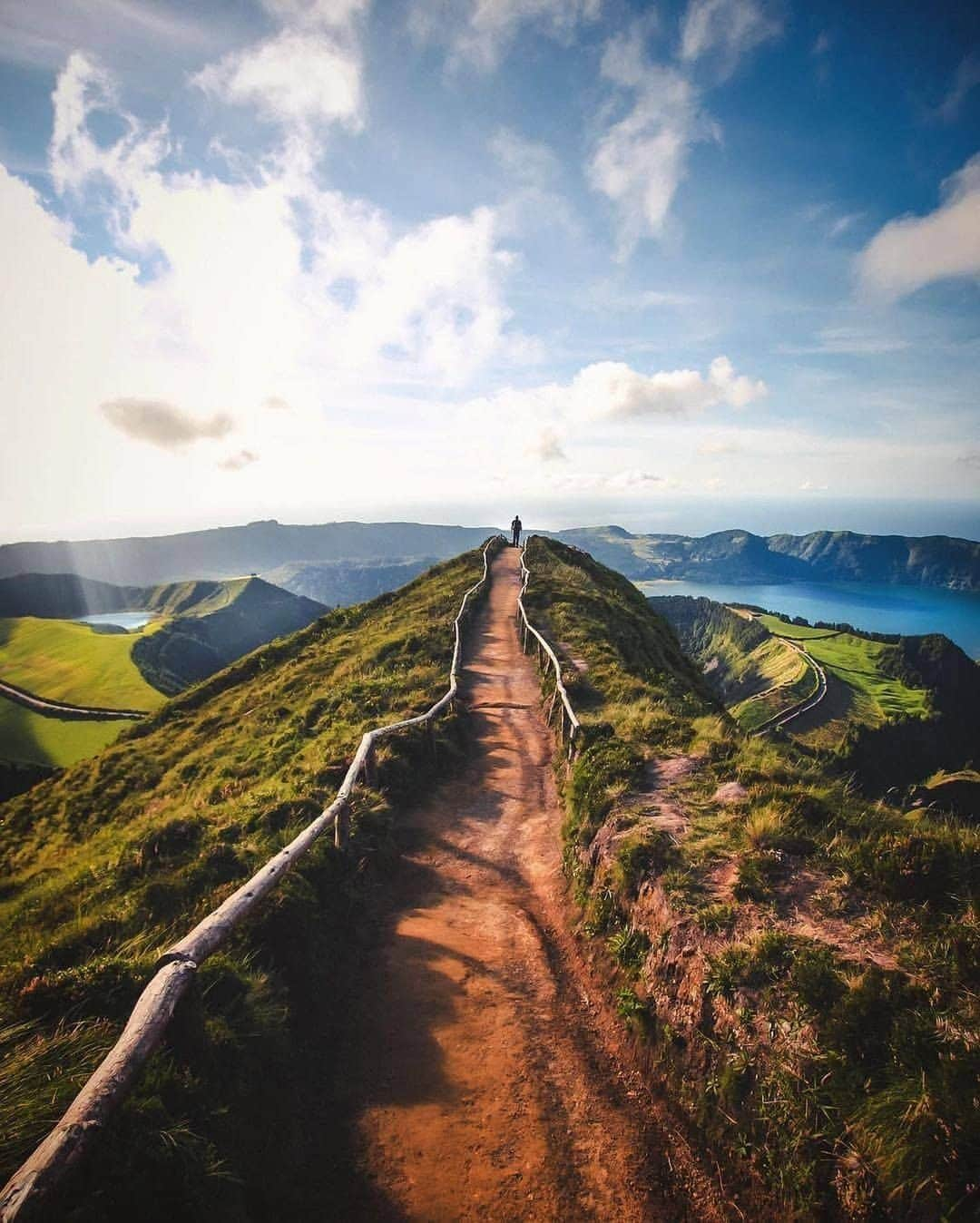 Discover Earthさんのインスタグラム写真 - (Discover EarthInstagram)「The Azores Islands, off the coast in the Atlantic Ocean, may be the best summer destination. Mountains, coastline and lake-filled caldera, there’s plenty to keep even the most ambitious traveller busy.  Who would you like to visit those islands with?  📌 The Azores, Portugal 🇵🇹⁣  #discoverportugal🇵🇹 with @chelseytravels  @brunoazera @followthesuntravel  @charlome_malin  and @johan_drone_adventures   . . . . .  #azores  #acores  #saomiguel  #estoril  #açores  #shzzz_hub  #worldtourists  #unescoworldheritage  #aplacetoremember  #luxwt  #unesco  #forbestravelguide  #awesomedreamplaces  #streetview」1月9日 0時00分 - discoverearth