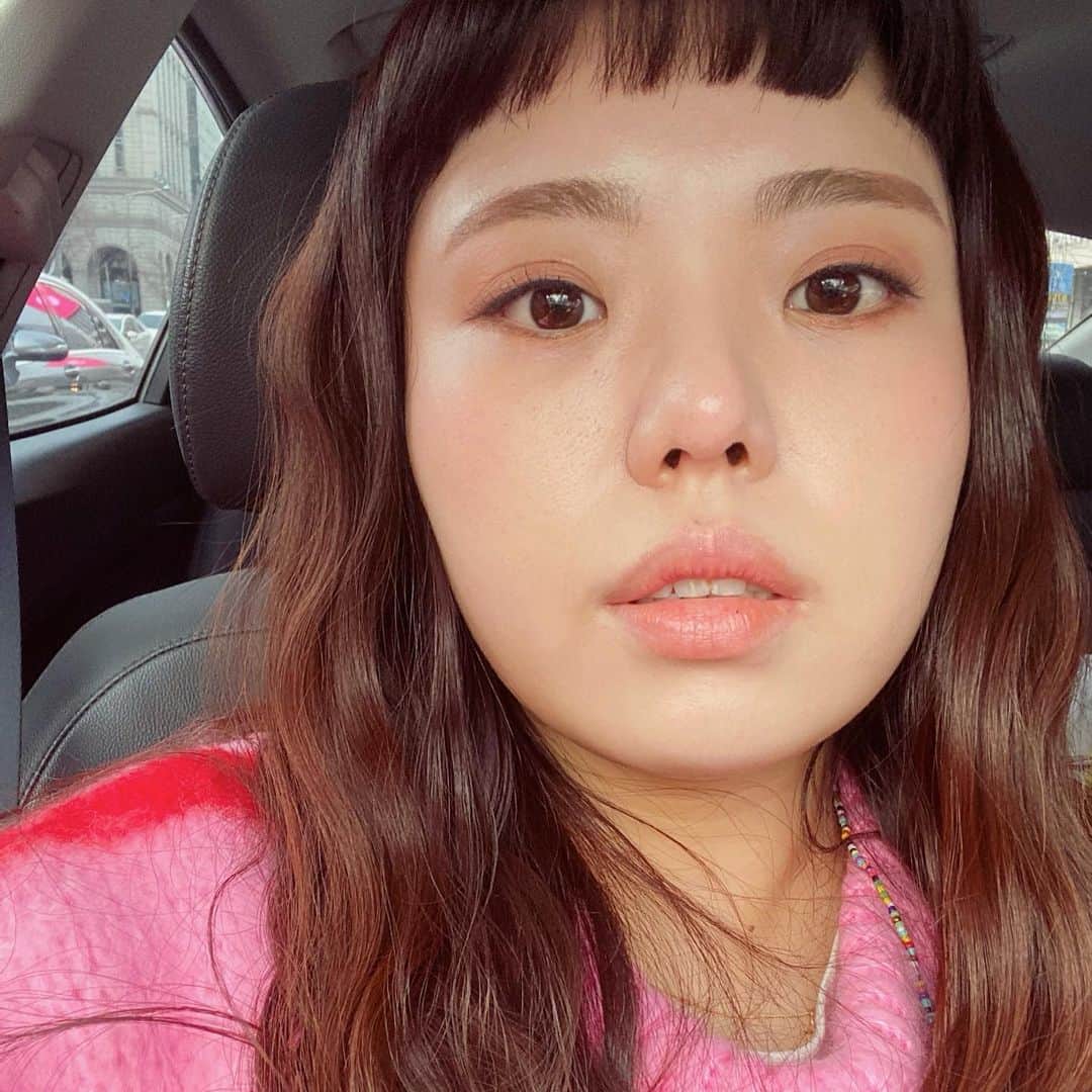 キム・ミニョンのインスタグラム：「🐼💄✨♥️  #あずきパンダちゃん」