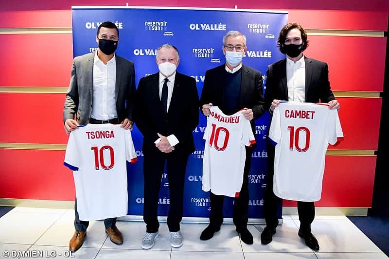 ジョー＝ウィルフリード・ツォンガのインスタグラム：「Merci Jean-Michel Aulas de nous permettre d’imaginer @allin_tennis_academy à Décines-OL Vallée, au cœur d’un projet compatible avec les nouveaux enjeux en matière d’énergies renouvelables grâce à @ol , @engie et Réservoir Sun 👍🏽」