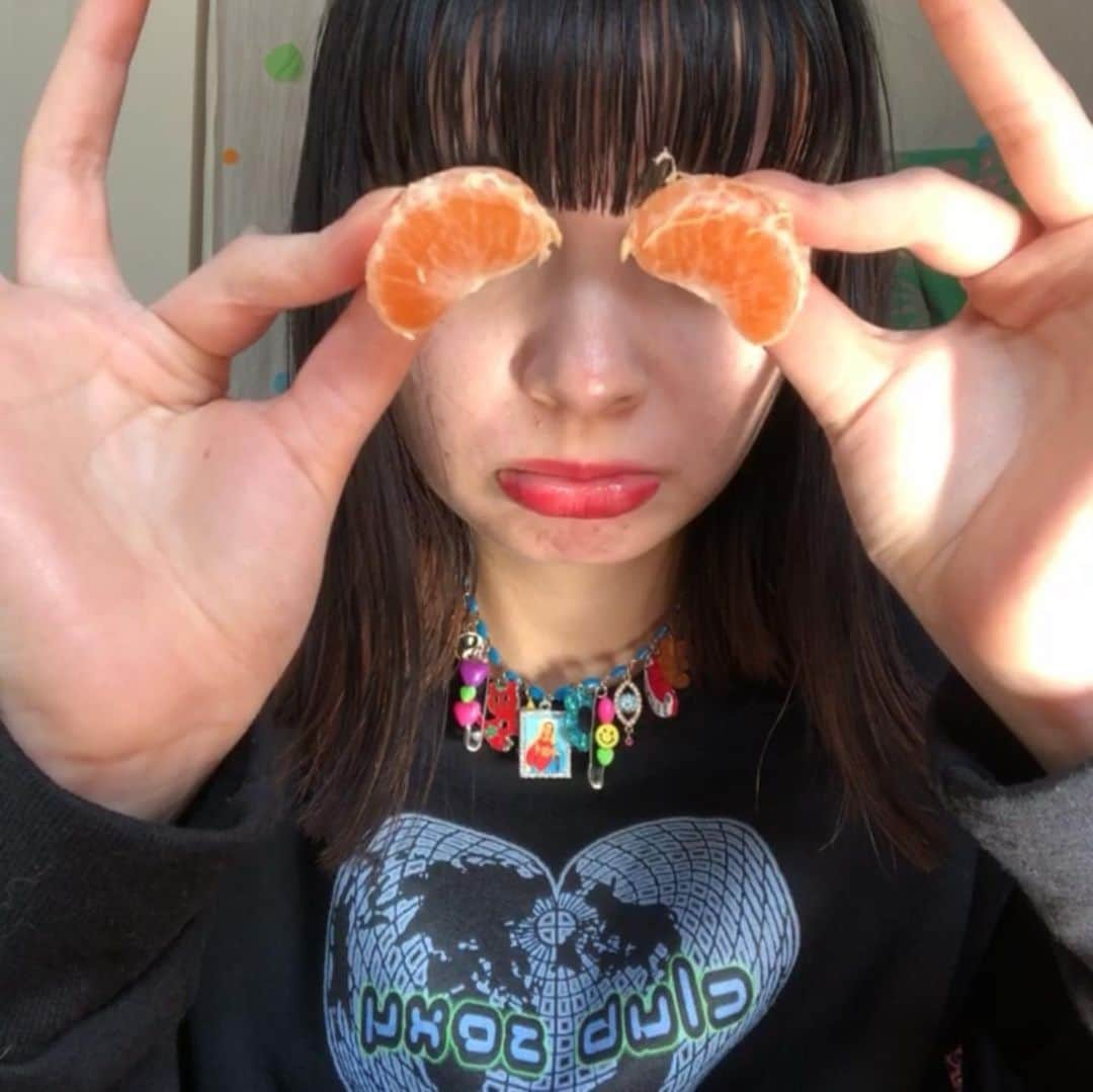 MANONさんのインスタグラム写真 - (MANONInstagram)「😷🍊」1月9日 12時55分 - je_suis_manon2