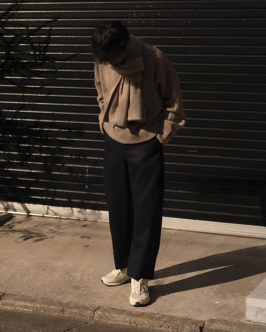 Ryoさんのインスタグラム写真 - (RyoInstagram)「ㅤㅤㅤㅤㅤㅤㅤㅤㅤㅤㅤㅤㅤ @yoke_tokyo for @storecarol  7G ALPACA WOOL DOUBLE SLEEVES RIB KNIT ㅤㅤㅤㅤㅤㅤㅤㅤㅤㅤㅤㅤㅤ Muffler:#yoketokyo Knit:#yoketokyo Pants#urutokyo  Shoes:#newbalance2002r  ㅤㅤㅤㅤㅤㅤㅤㅤㅤㅤㅤㅤㅤ」1月9日 13時07分 - ryo__takashima