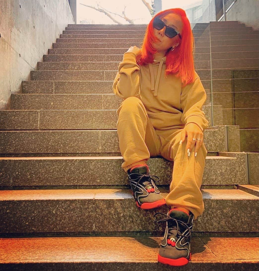 JAMOSAのインスタグラム：「When life gives your lemons, they could really be Oranges 🍊- Ellen DeGeneres」