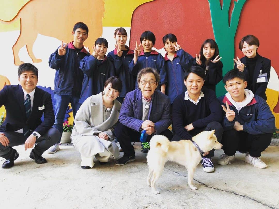 【公式】福岡ECO動物海洋専門学校のインスタグラム：「＊ 以前オンエアされた、福岡ECOに武田鉄矢さんが来られた内容が 2021年1月30日(日)17:00〜 放送局:テレビ西日本(TNC) 番組名:鉄矢がゆく！傑作選 で再放送されます❣️ ・ 是非ご覧ください😊✨ ・ #武田鉄矢 #ももち浜ストア #ももち浜ストア特報ライブ #福岡ECO #福岡ECO動物海洋専門学校 #福岡 #fukuoka#eco」