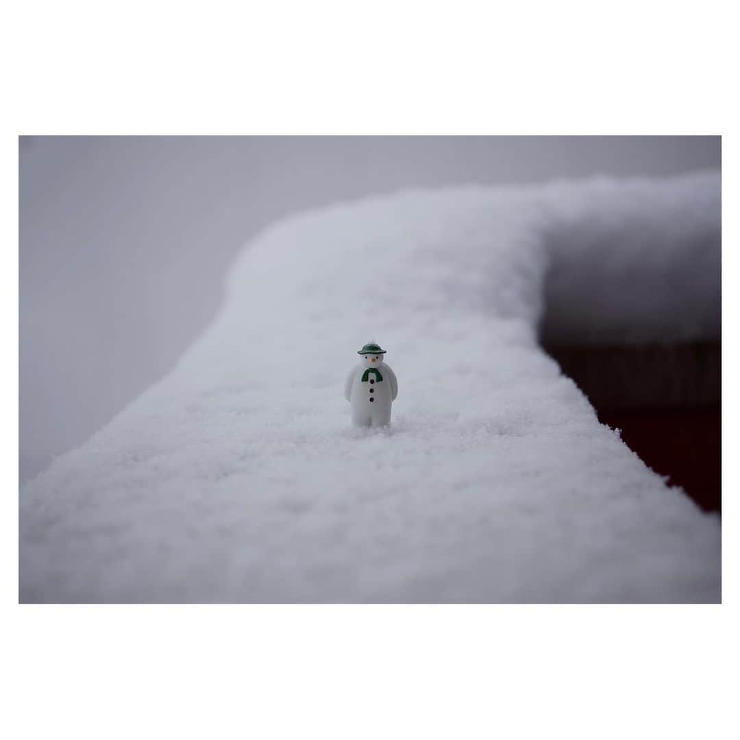 nqouのインスタグラム：「#thesnowman #スノーマン #snowman #nqouminiature」