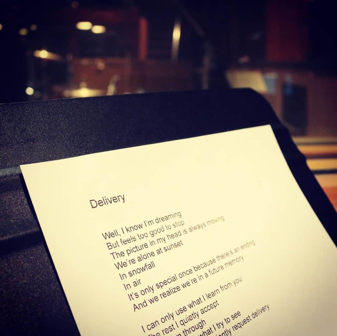 Jimmy Eat Worldさんのインスタグラム写真 - (Jimmy Eat WorldInstagram)「We will DELIVER... exactly one week from this moment  #phoenixsessions  #surviving  #delivery   www.JimmyEatWorldLive.com」1月9日 7時00分 - jimmyeatworld
