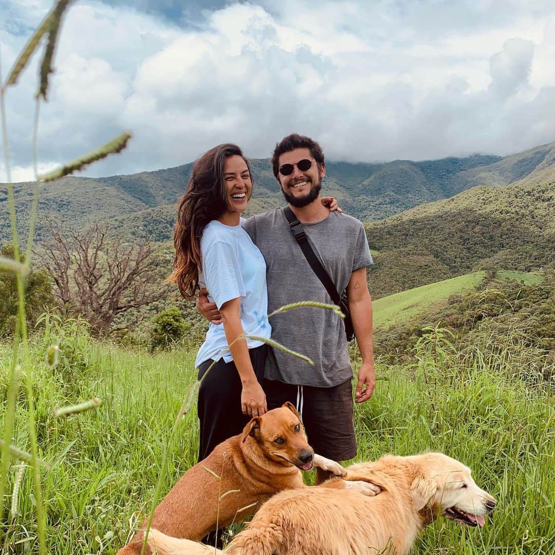 Yanna Lavigne 稲垣アンのインスタグラム：「Terras altas da mantiqueira 💙⛰」