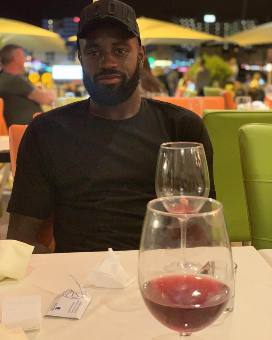 ハイラン・ボアテングのインスタグラム：「25 🎉🥳」