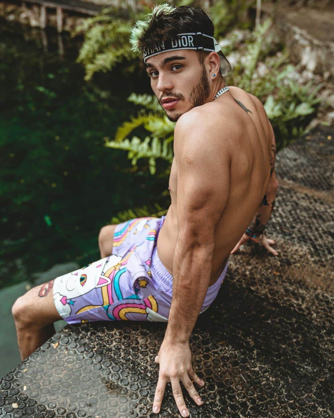 Sebastián Villalobosのインスタグラム：「y tú cómo este lugar: me vibras.」