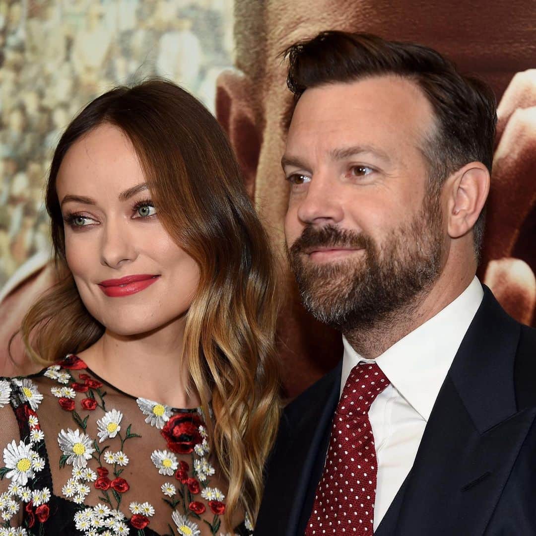 E! Onlineさんのインスタグラム写真 - (E! OnlineInstagram)「Olivia Wilde's new romance with Harry Styles has surprised many fans, but her ex Jason Sudeikis is supposedly having a much different reaction. One source weighs in at the link in our bio. (📷: Getty)」1月9日 9時33分 - enews