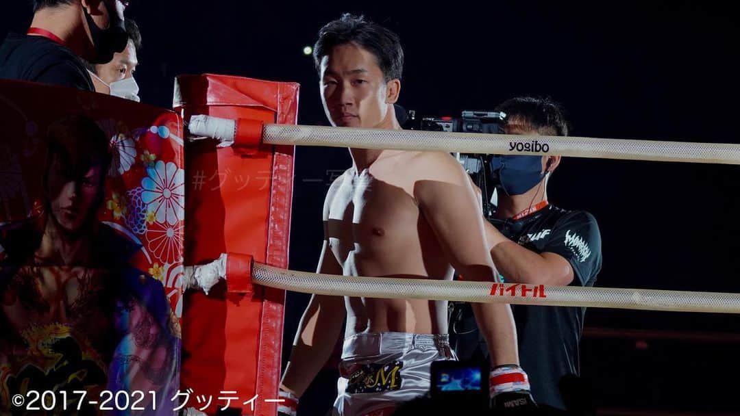 のインスタグラム：「ㅤ ㅤ LEGEND OF OUTSIDER　#RIZIN」
