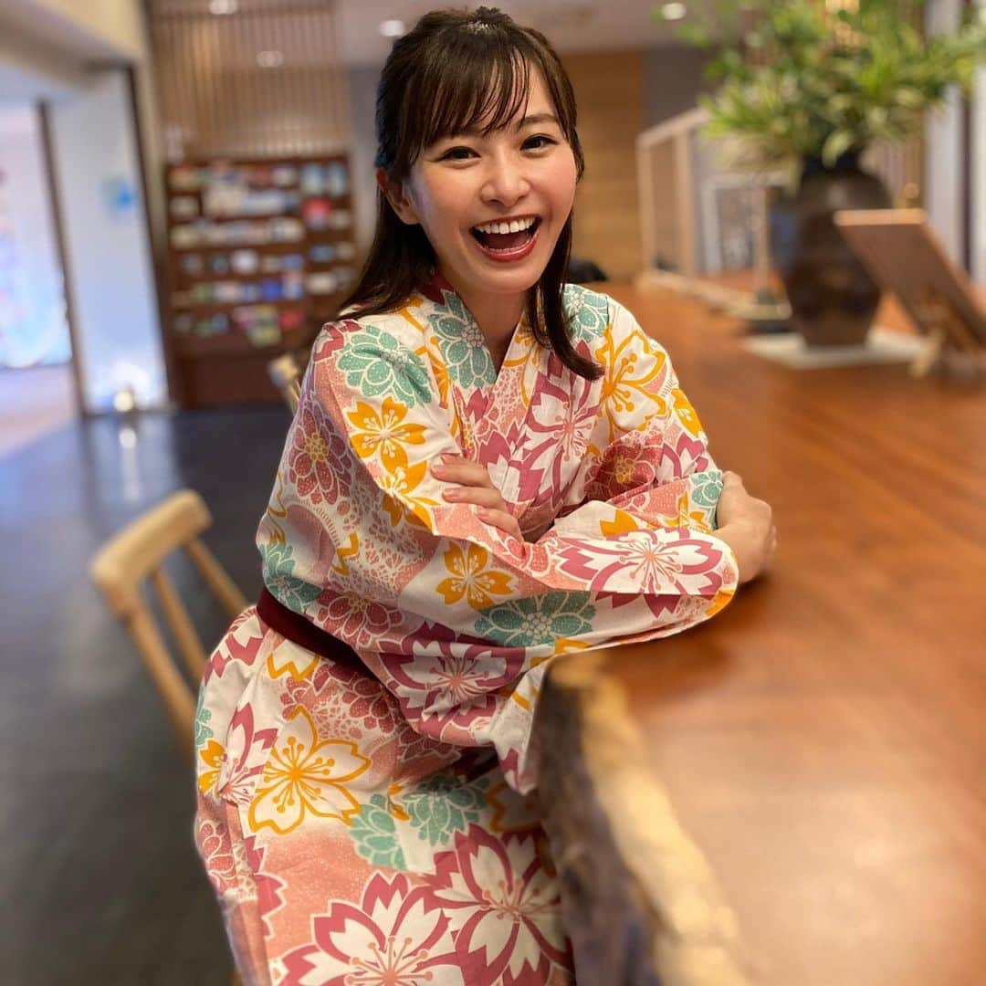 中庄司愛希さんのインスタグラム写真 - (中庄司愛希Instagram)「おはようございます☀ 今日は寒いですね❄️寒いと温泉に行きたくなりますね♨️早く温泉行けるようになるといいなぁ♨️💕 #温泉 #温泉旅館  #浴衣 #ゆかた #お出かけ #ゴルフ女子 #ゴルフ #japanesegirl #yukata」1月9日 10時19分 - aki_nakashoji_golf