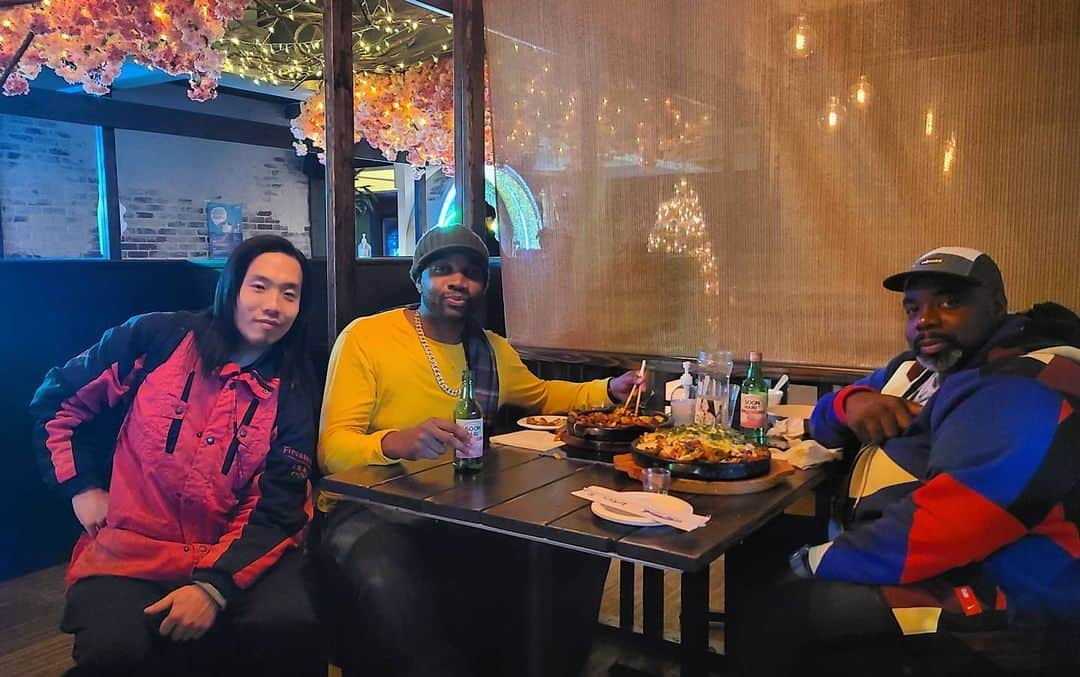 call me Lix the 6-Toyさんのインスタグラム写真 - (call me Lix the 6-ToyInstagram)「SOOSANGHAN POCHA 🥘🥘 Bringing in 2021 with good friends and spicy food!!! w the fellas Coach Troy @ngutui and @kimteddie at  @soosanghanpocha_ @soosanghanpocha @therealmeat_nj 🇰🇷 #potus 📊📈 😲😲😲💪🏾💪🏾💪🏾💪🏾#수상한포차 #koreanbbq #korilla #nj  #instadaily 폭포 🙆🏾📸🌊 #oppahot #꿀잼 #치맥#남친  #대박 #불금 #헐 #멘붕  #베프 😍#신음소리 #훈남 🤫 #사랑해요  #saranghee #공주병 #epikhigh #BugzeeLix」1月9日 10時28分 - lixthesixtoy