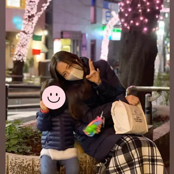 のインスタグラム：「年末から年始にかけてドッタバタ！！ 早すぎて何したか覚えてないー。 こうやってまた一年が過ぎていく、、、 やらなきゃいけないことと、 やりたい事が追いつかないーー。 #あせる #ジタバタ #年末年始忙しい #あるある #一個ずつ片付けよう」